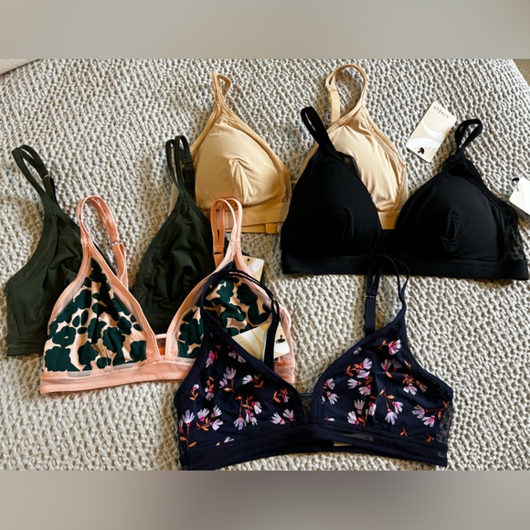 NWT Wear Lively Bralette bundle - Picture 1 of 5